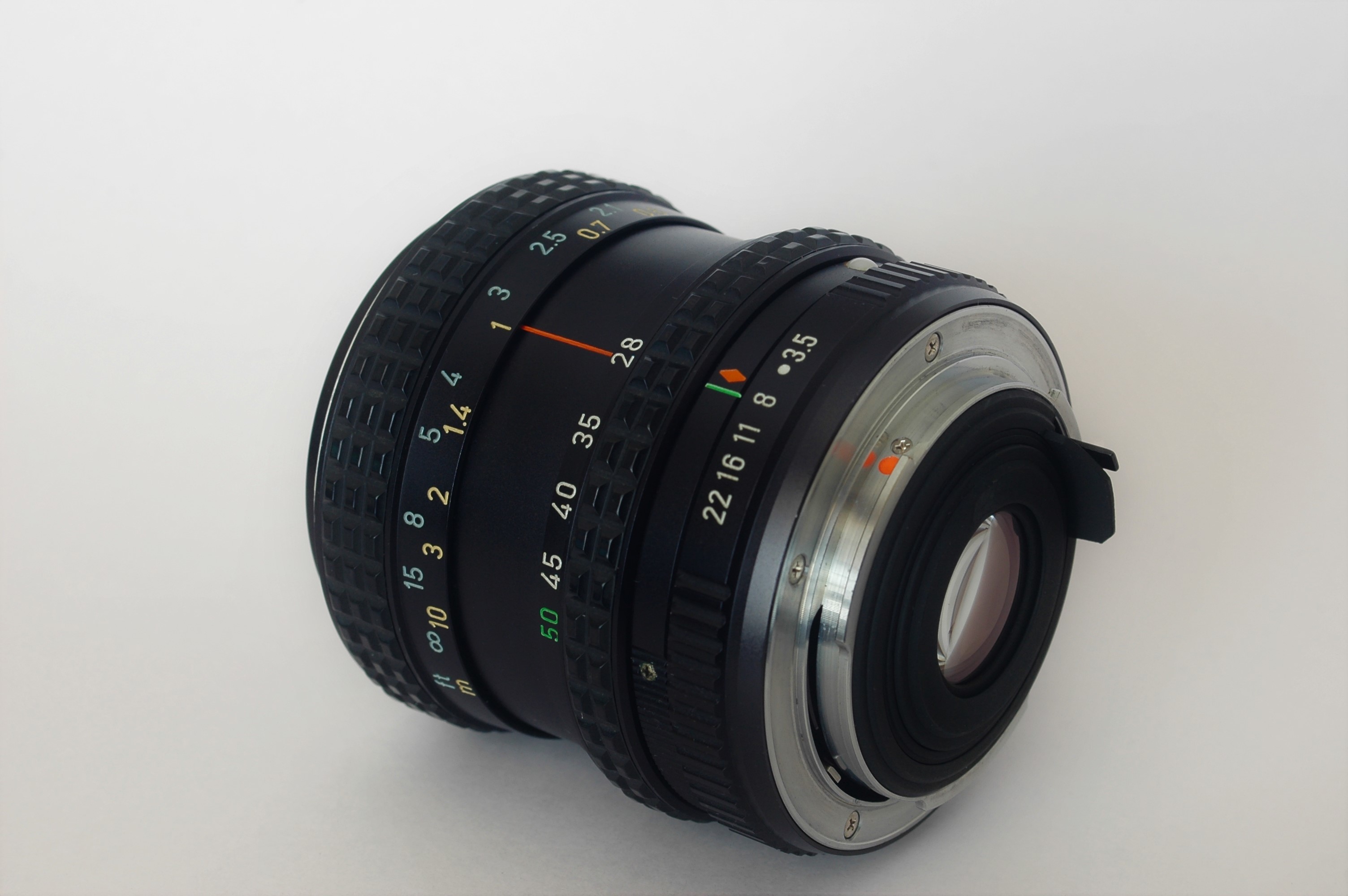 SMC PENTAX-M ZOOM 28-50mm F3.5-4.5 : 亀子のレンズ部屋♨