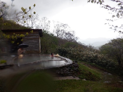 三斗小屋温泉 野天風呂_e0077899_07314194.jpg