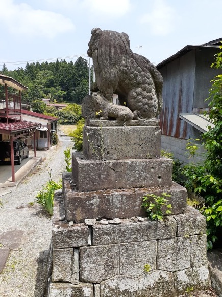 共同水場と金刀比羅神社_a0199297_13571540.jpg