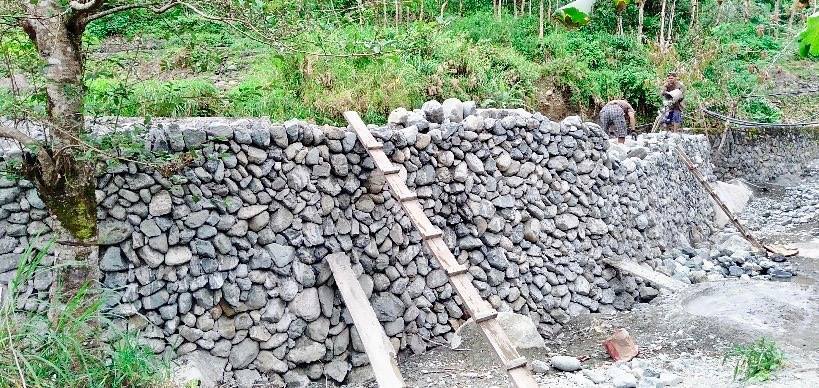 イフガオ州ハパオ村ナガワ集落の堤防修復プロジェクト完了報告_b0128901_18021073.jpg