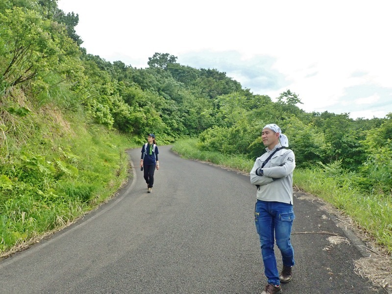 浦佐の西山へ二つの城跡を巡るコースへ_c0336902_21481192.jpg