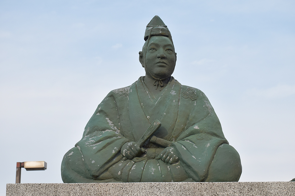 //さおりん// 織田広喜 「公園風景」二科理事長￼ フランス政府文化勲章 織田信長の城」はなぜ廃城となったか｜日経BizGate