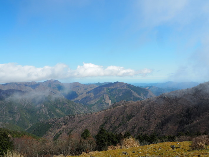 2021.04.05 剣山スーパー林道③ 酷道193～川成峠_a0225740_13554200.jpg