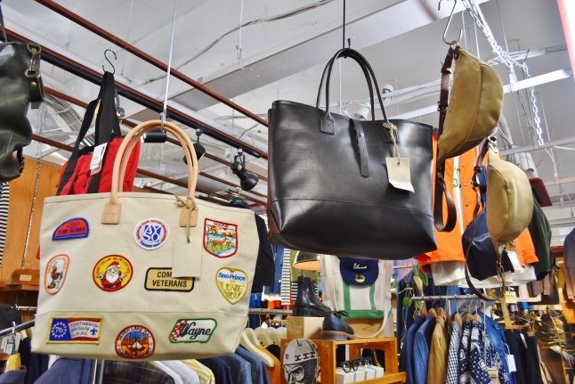 HERITAGE LEATHER　　LEATHER TOTE★_d0152280_18543966.jpg