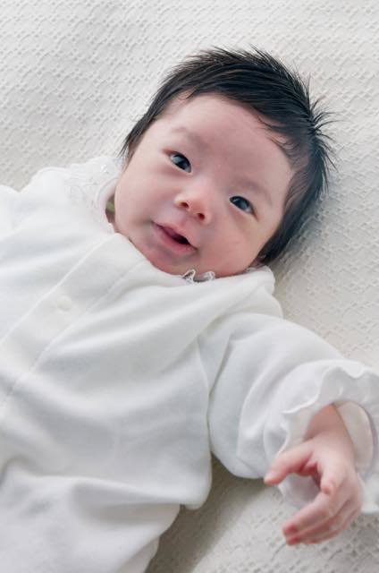 ちょうど1ヶ月と言うことでしたが.....キリッと...._b0194185_17563405.jpg