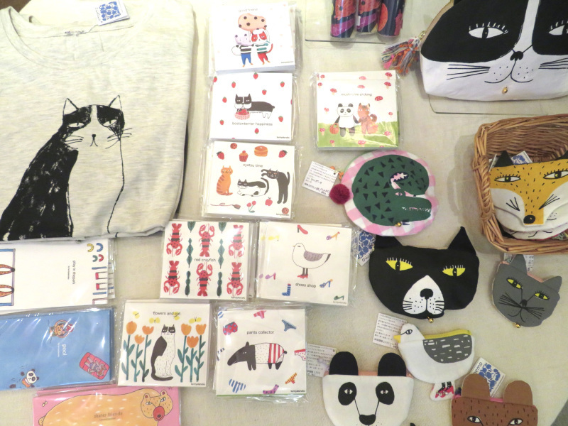 emoemo いろんな動物の雑貨たち、オンライン販売スタートしました！_f0129557_14513220.jpg