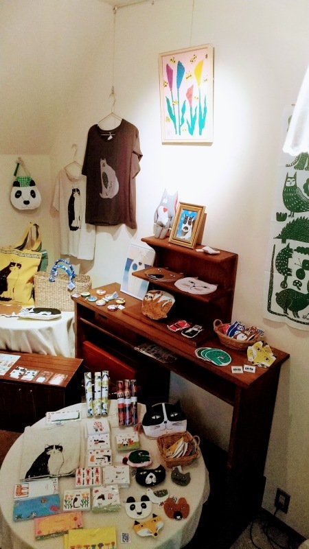 emoemo いろんな動物の雑貨たち、オンライン販売スタートしました！_f0129557_14524169.jpg
