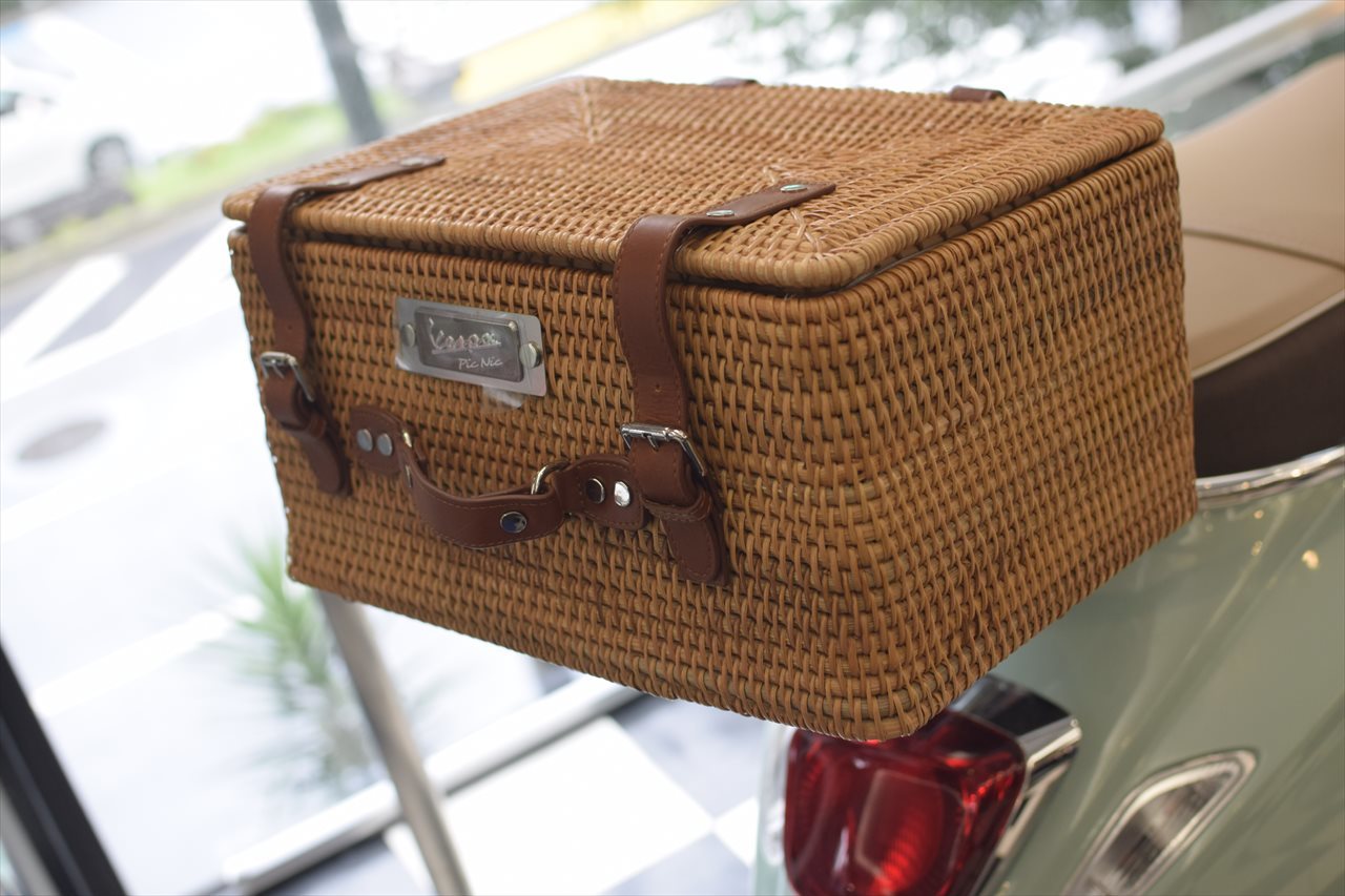 Vespa Primavera PICNIC ベスパプリマベーラピクニック入荷して Vespa Primavera PICNIC ベスパプリマベーラピクニック入荷して