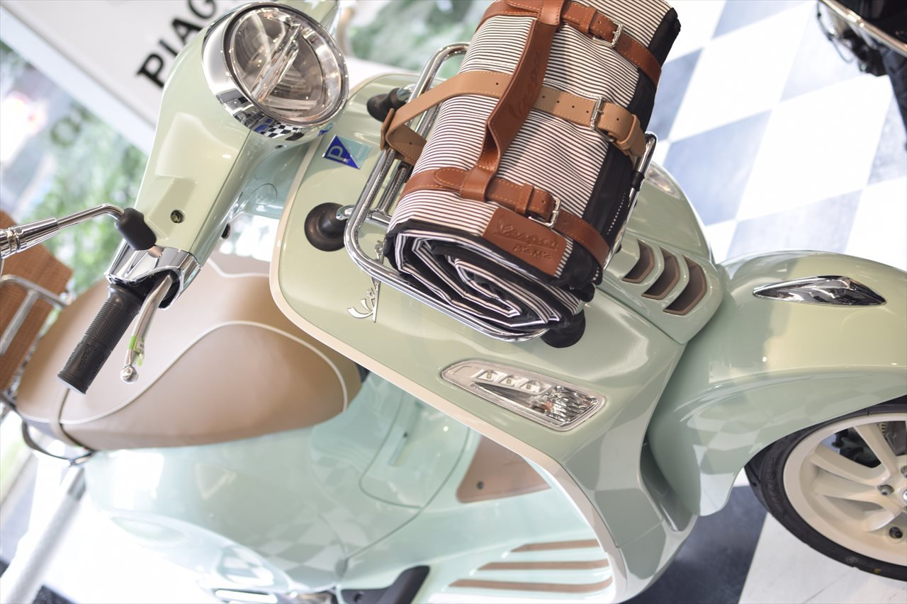 未使用 Vespa ベスパ ピクニックバスケット - メルカリ