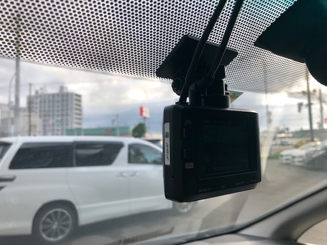 ★ベンツSL550 V8ツインターボご成約ですッ(^_^)v★(白石店)_c0161601_11420328.jpg