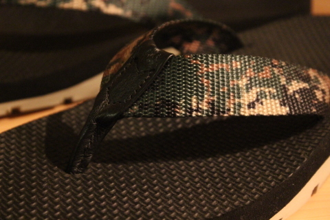 「ISLAND SLIPPER」 \"海でも川でも履けるモデル\" ご紹介_f0191324_08595167.jpg