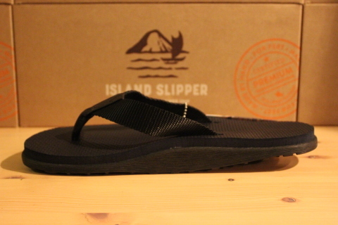 「ISLAND SLIPPER」 \"海でも川でも履けるモデル\" ご紹介_f0191324_09014981.jpg