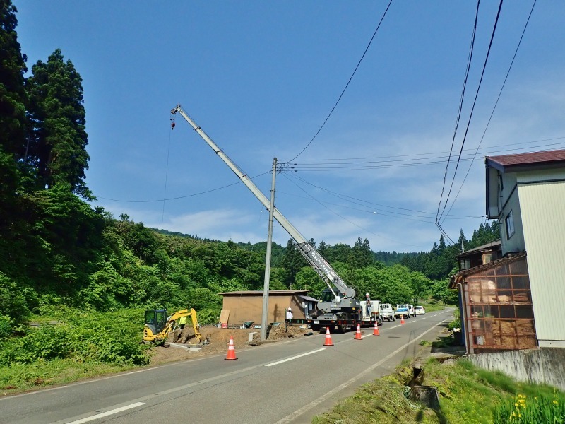 「多面」では水路の\"土砂溜め池\"の設置工事が進んでいます_c0336902_20023680.jpg