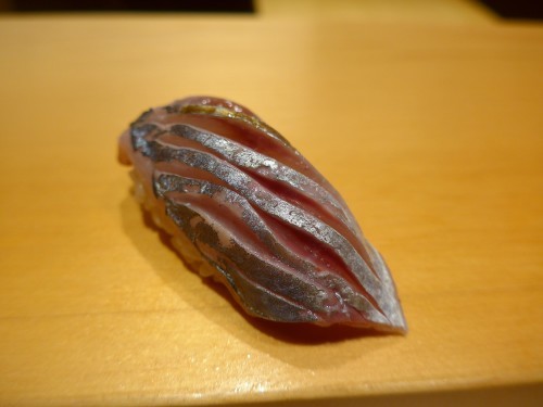 新富町「鮨はしもと」へ行く。_f0232060_22131649.jpg