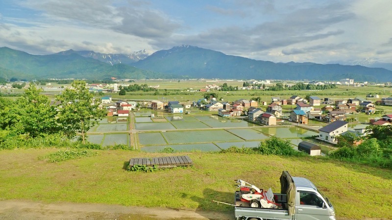 フットパスコースは2回目の草刈へ_c0336902_18513821.jpg