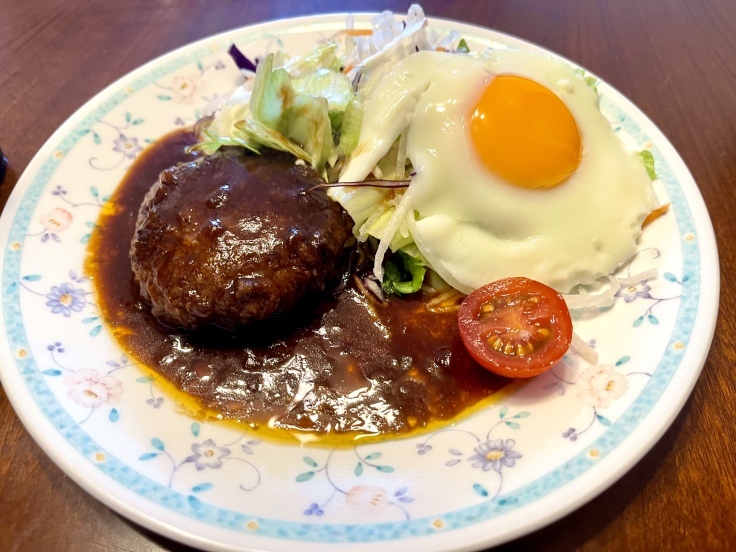 ナポリタンとコンビニハンバーグ★在宅勤務ランチ_c0212604_12080275.jpeg