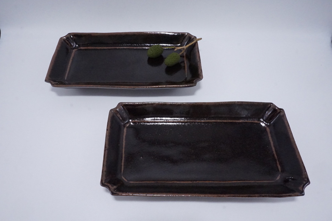 菅野一美 陶展 明日からです(6/9~14)_b0132442_16565463.jpeg