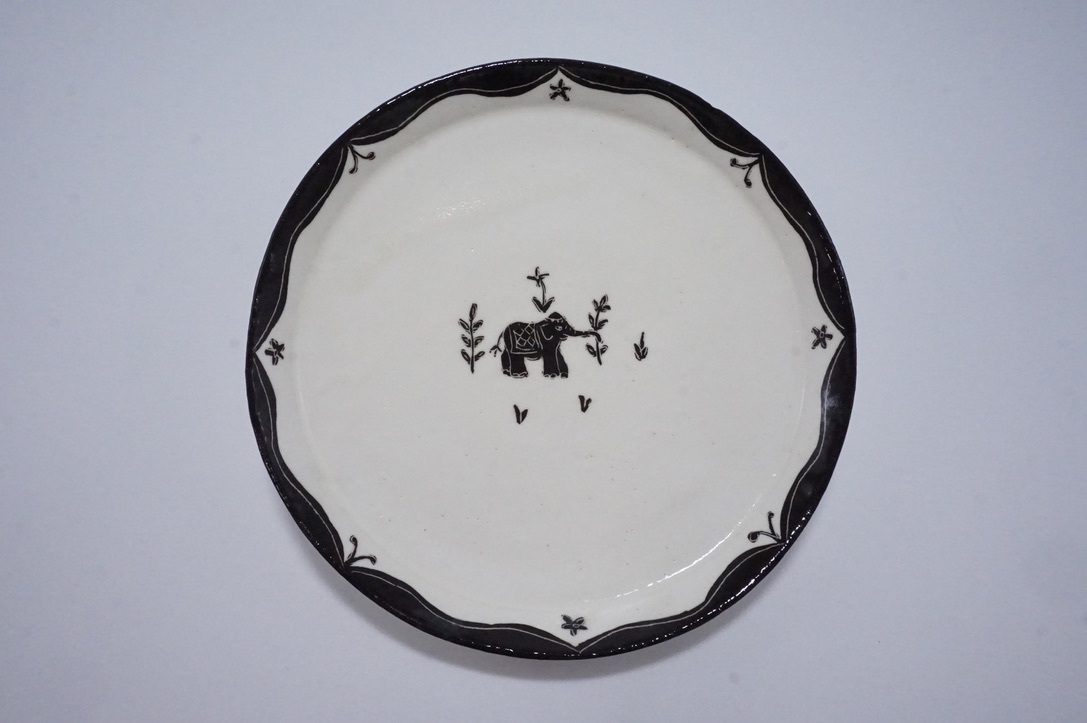 菅野一美 陶展 明日からです(6/9~14)_b0132442_16574829.jpeg