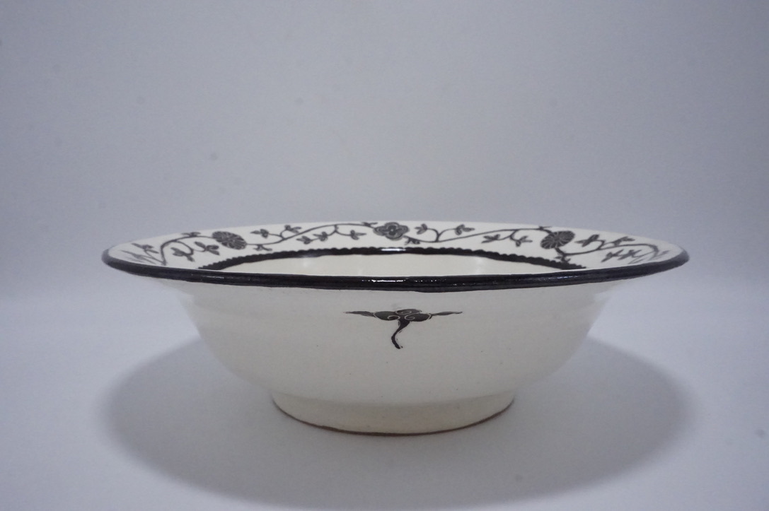 菅野一美 陶展 明日からです(6/9~14)_b0132442_17203646.jpeg