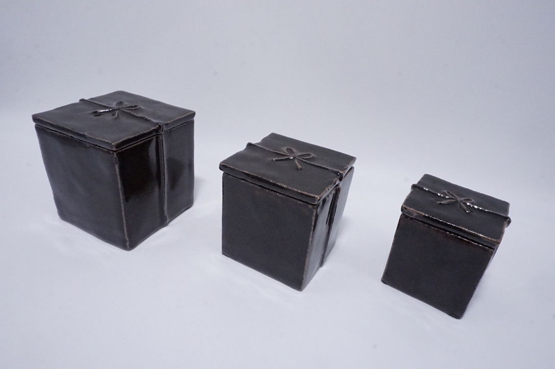 菅野一美 陶展 明日からです(6/9~14)_b0132442_18212082.jpeg
