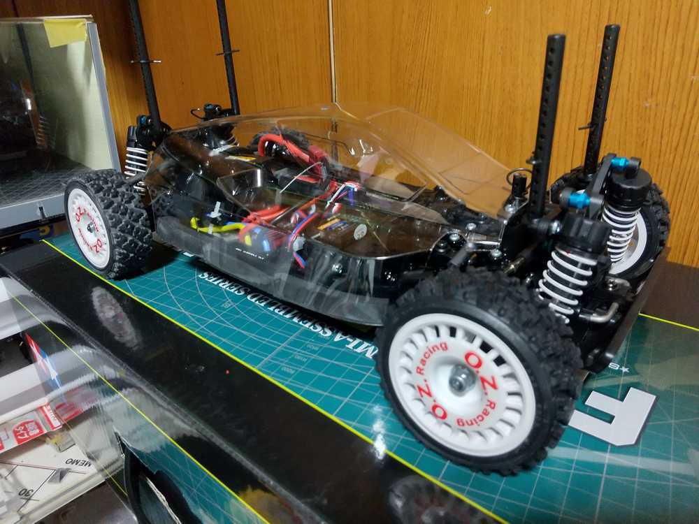 TT－02 XV－01サス仕様ラリー : 動力模型などのブログ
