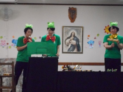 6月生まれ誕生会_c0212598_14430789.jpg
