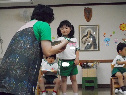 6月生まれ誕生会_c0212598_16211351.jpg