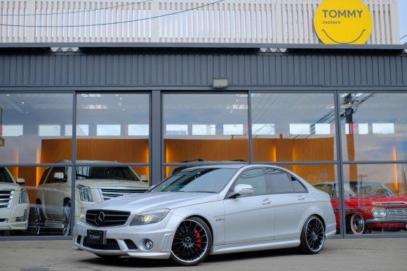 6月10日(木) 本店ブログ☆ メルセデス・ベンツ AMG C63あります‼ランクル ハマー エスカレード TOMMY☆_b0127002_16205406.jpg