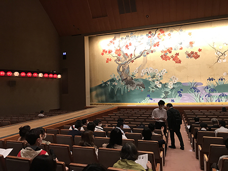2021年度留学生クラス ”歌舞伎鑑賞校外学習”_b0107314_16071022.jpg