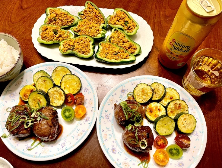 半熟卵の肉巻き & P肉 で夕ごはん。_c0212604_19345954.jpeg