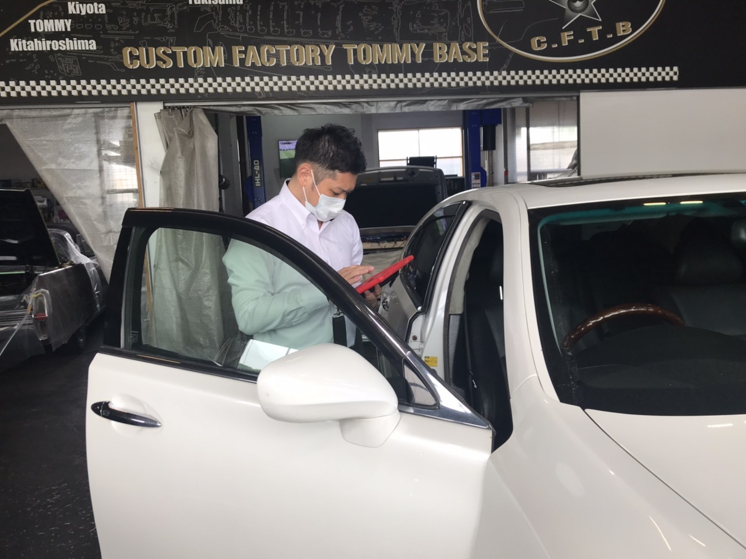 6月12日(土) 本店ブログ☆シボレーシルバラード LT クルーキャブ4WDあります☆ランクル エスカレード LX570 TOMMY_b0127002_16175837.jpg