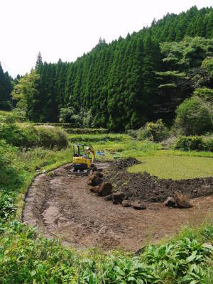 米作りの挑戦(2021)　田植え　6月9日に田植えを終えました！(前編：暗渠排水工事から田植え前まで)_a0254656_18112590.jpg