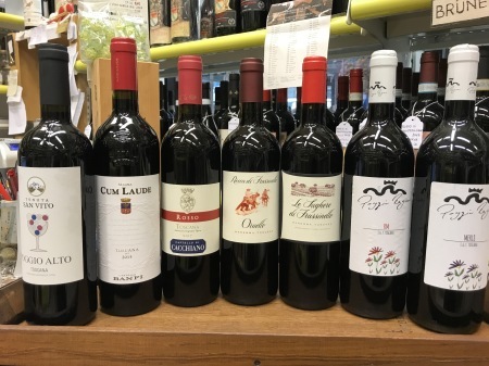 トスカーナ州の赤ワイン①Chianti, Chianti Classico, Montepulciano, Montalcino, Bolgheri ecc_a0136671_20182084.jpg