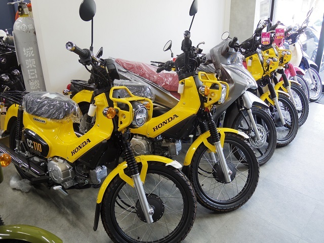 クロスカブ110完売です バイクの横輪