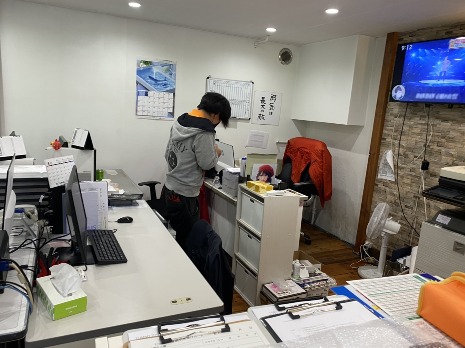 6月13日(日)TOMMYBASEブログ☆N様 ヴィッツGRMN御成約☆300台限定車!レガシィB4☆スバル・レクサス☆カスタムセダン・カスタムカー☆自社ローン全国対応!!_b0127002_15541558.jpg