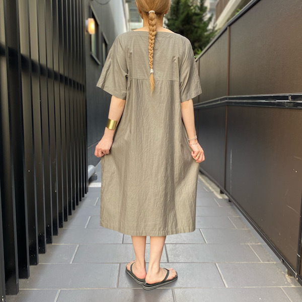 khaki_d0364239_18512571.jpg