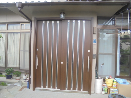 N様邸（安芸郡熊野町出来庭） 外壁塗装・玄関ドア工事_d0125228_07591418.jpg