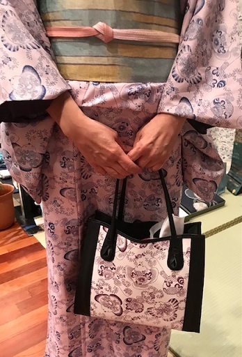 西陣織元コレクション・着物姿のお客様・ブース紹介5。_f0181251_18585417.jpg
