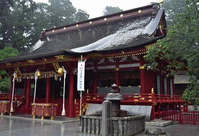 おくのほそ道   —   塩竈神社に和泉三郎の宝塔を観る_c0406666_09211402.jpg