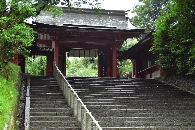 おくのほそ道   —   塩竈神社に和泉三郎の宝塔を観る_c0406666_09461615.jpg