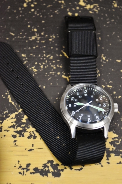 明日(月曜) Military & Vintage WATCH_d0152280_07193148.jpg