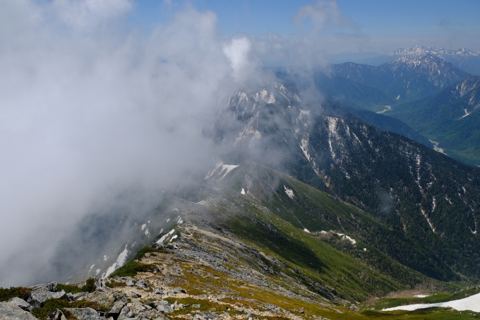 一人登山 常念岳 蝶ヶ岳_e0000910_13505124.jpg