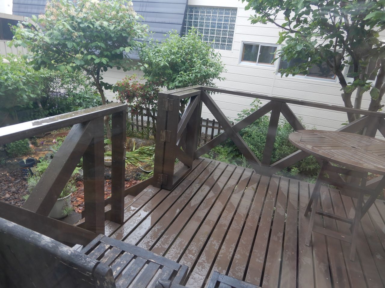 曇のち晴れのち雨のち晴れ_c0025115_21155353.jpg