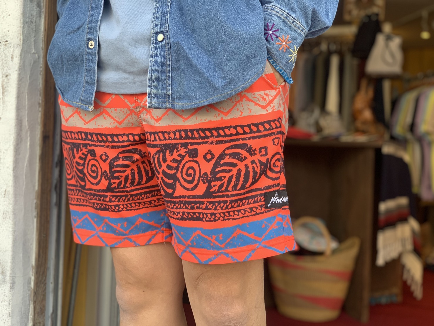 ”Nasngwam.”<<VACATION SHORTS>>6.19.Sat...Launch_c0167336_23053993.jpg