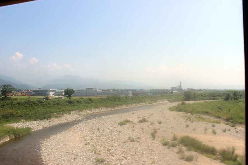 JR北陸本線と富山地方電鉄♪糸魚川駅～魚津駅～宇奈月温泉駅♪_d0058941_20330958.jpg