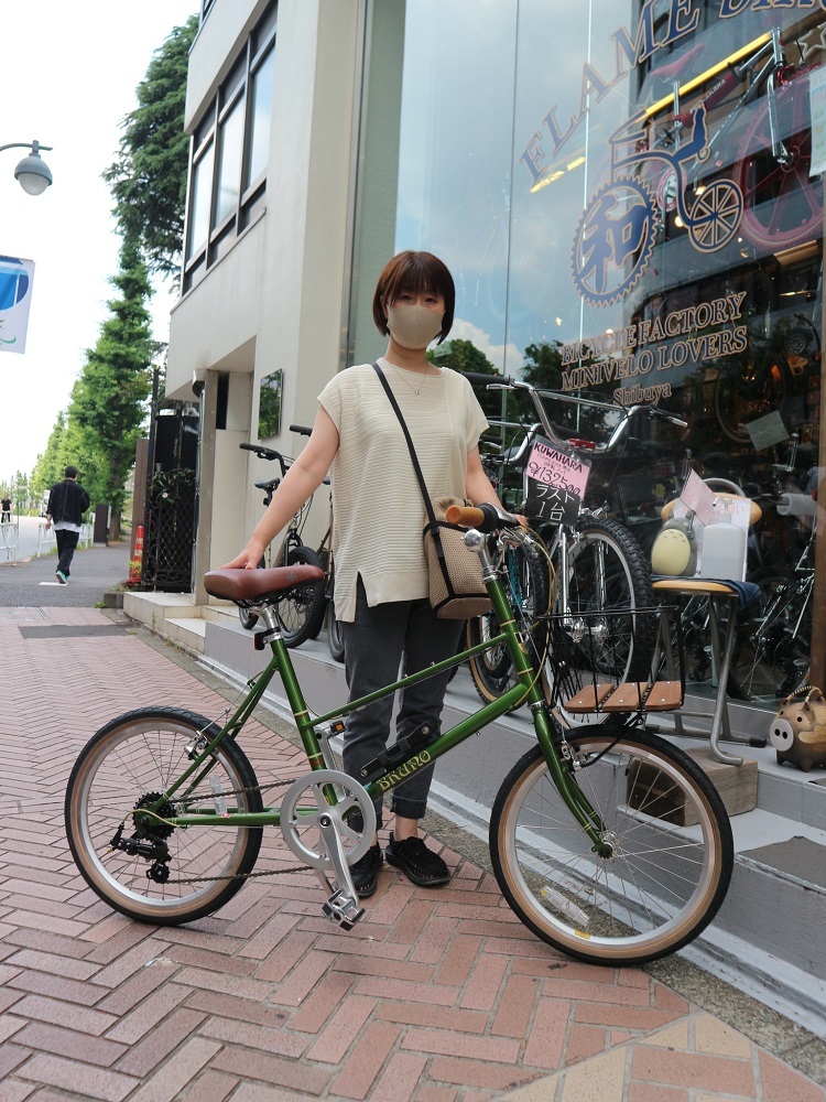 6月16日 渋谷 原宿 の自転車屋 FLAME bike前です_e0188759_10582593.jpg