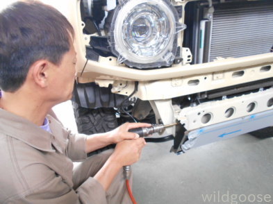 JB64Wジムニー バンパー取替え中┏( ^o^)┓_c0213517_15110998.jpg