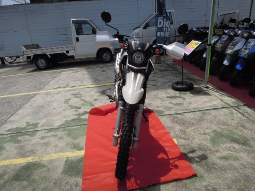 セローの特選中古車?ですやん!_f0056935_12223277.jpg