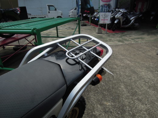 セローの特選中古車?ですやん!_f0056935_12224225.jpg