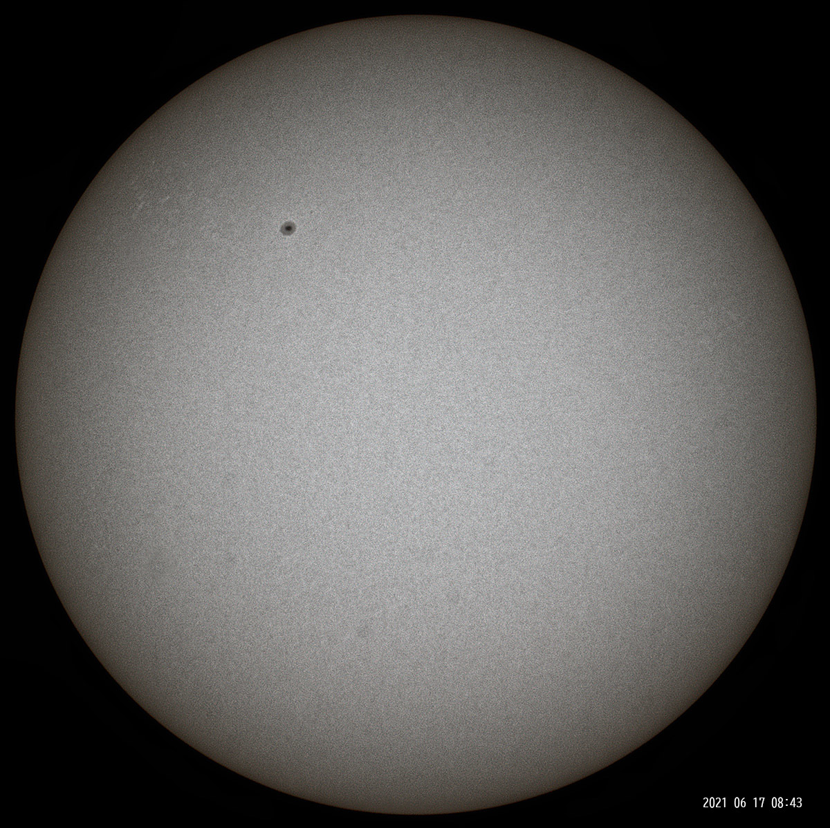 6月17日の太陽_e0174091_17213400.jpg